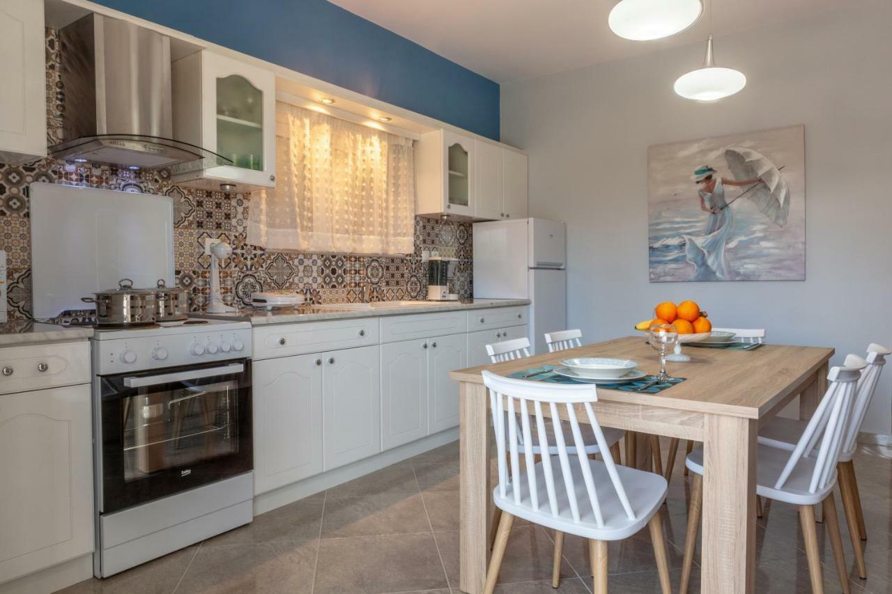 John Apartments Drepano  Luaran gambar
